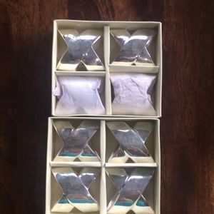 Set of 8 napkin holders